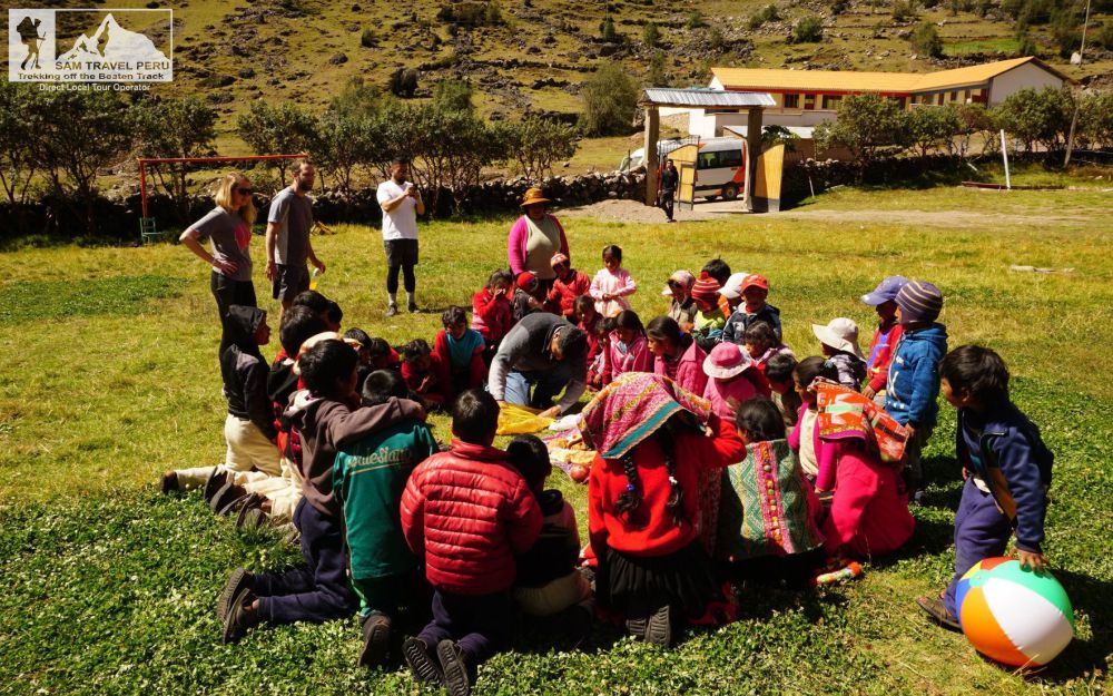 Personas locales en lares trek